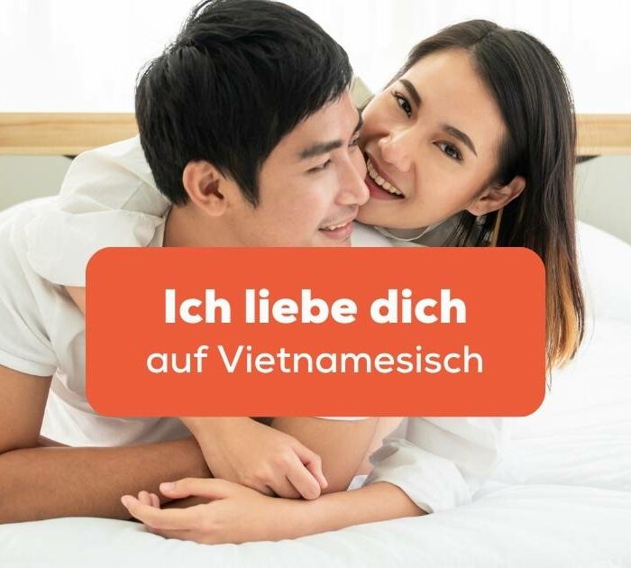 Vietnamesisches Paar umarmt sich und sagt Ich liebe dich auf Vietnamesisch