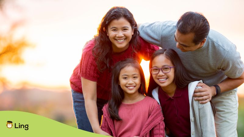 family vocabulary in Tagalog - a photo of a Filipino family