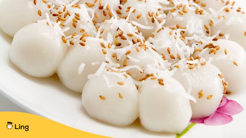 Vietnamese Dessert Sticky Rice balls