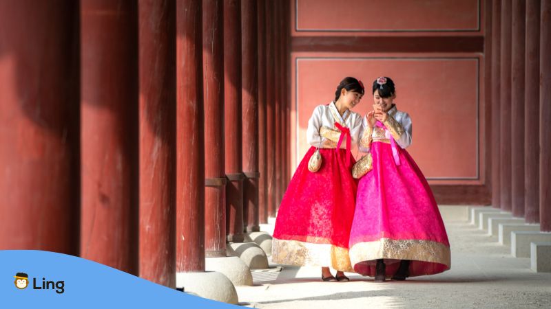 Koreanische Frauen in traditioneller Tracht
