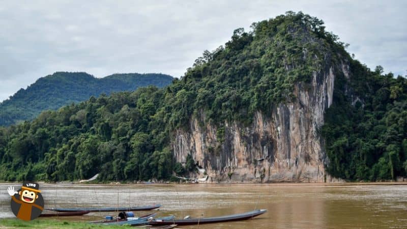 Laos beach 
common lao verbs 