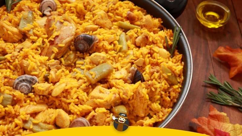 paella valenciana typical spanish dish