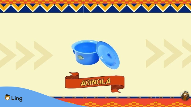 household items vocabulary in Tagalog - A photo of arinola