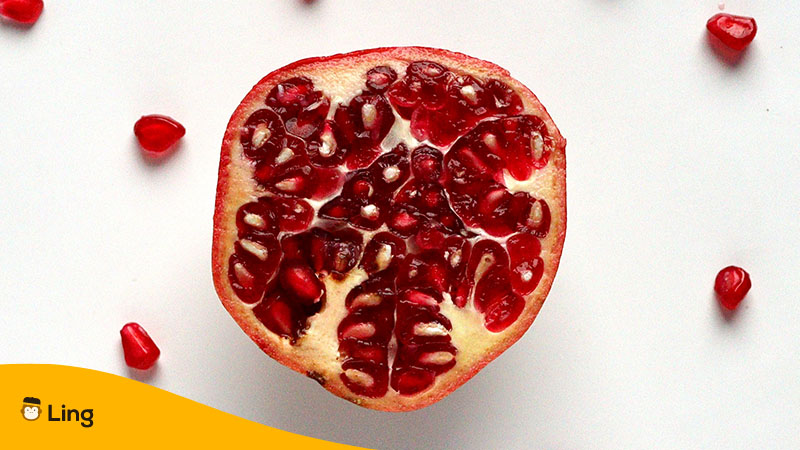 pomegranate-fruits in german