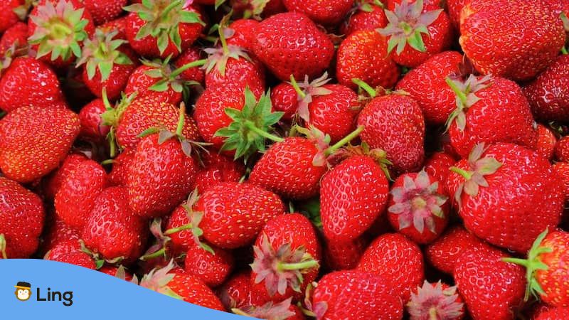 Fruit Names In Irish - strawberries