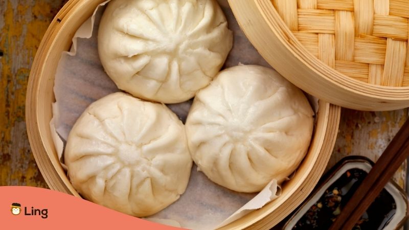 Traditional Cantonese Meals-Ling-Steamed Pork Buns