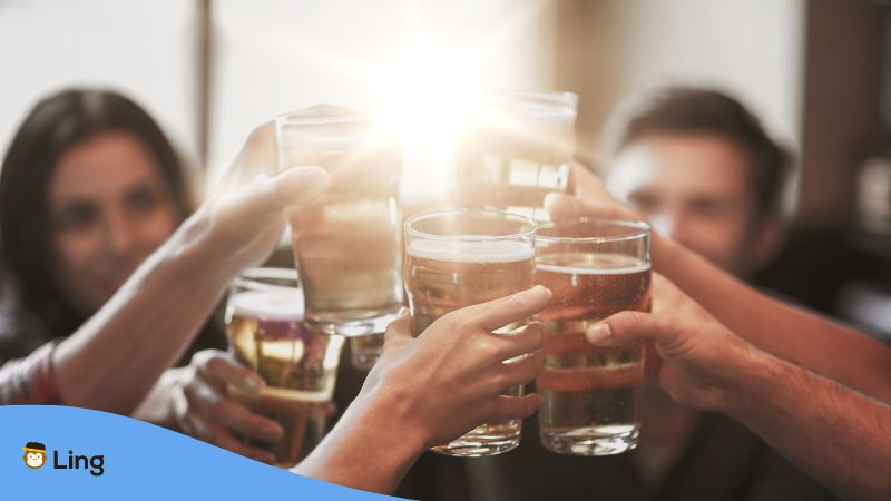 4 Best Ways To Say Cheers In Greek + Examples - ling-app.com