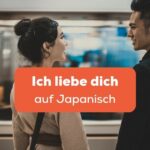 Japanisches Paar schaut sich verliebt an und möchte Ich liebe dich auf Japanisch sagen