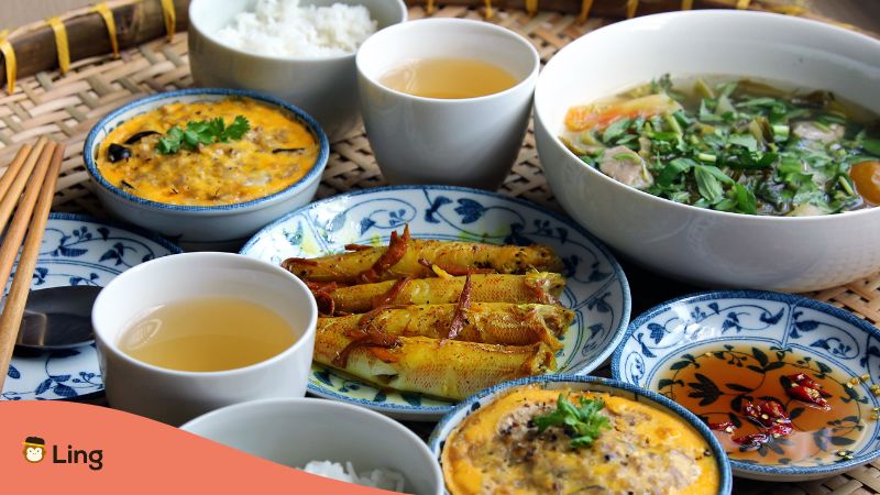 Mouthwatering Traditional Vietnamese Meals