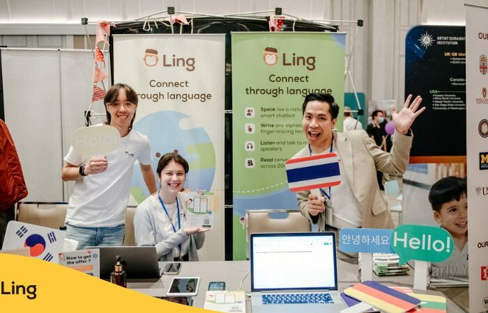 Ling team presenting Ling App at the chiang mai education fair ling app