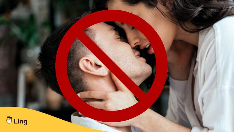 Nepali manners and etiquette (no PDA) - Ling App
