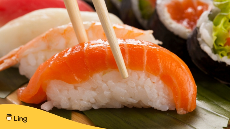 Traditional Japanese Meals-ling-app-sushi