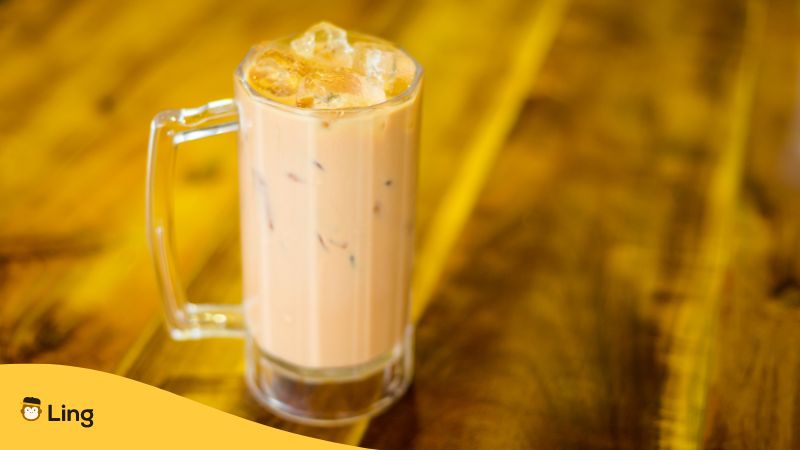 Wash down all that Malaysian street food with some teh tarik!