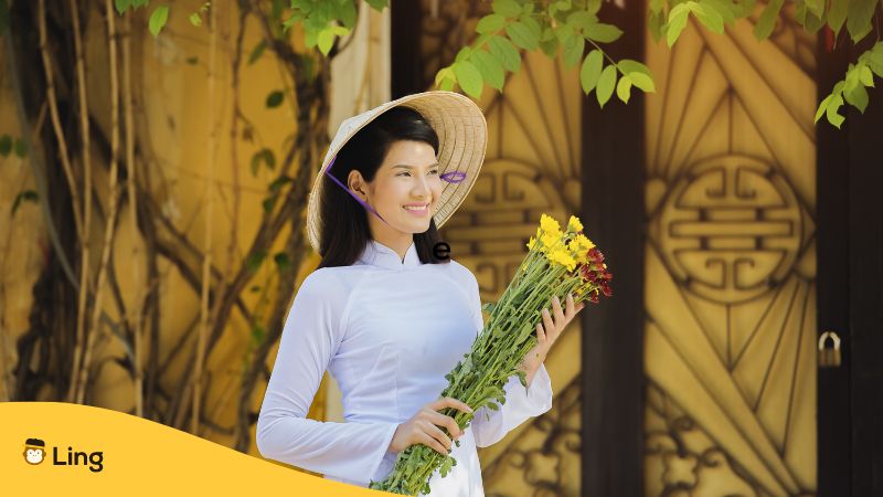 The ao dai is perhaps Vietnam's most recognizable traditional outfit!