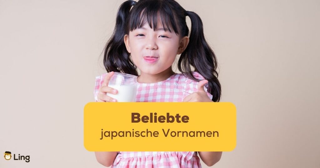 Ein japanisches Mädchen trinkt ein Glas Milch und zeigt den Daumen hoch, im Vordergrund der Titel des Blogposts: beliebte japanische Vornamen