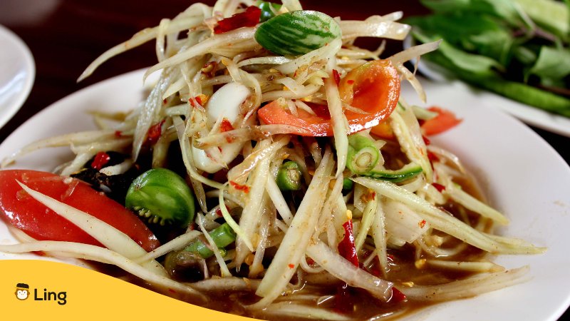 Lao food - papaya salad