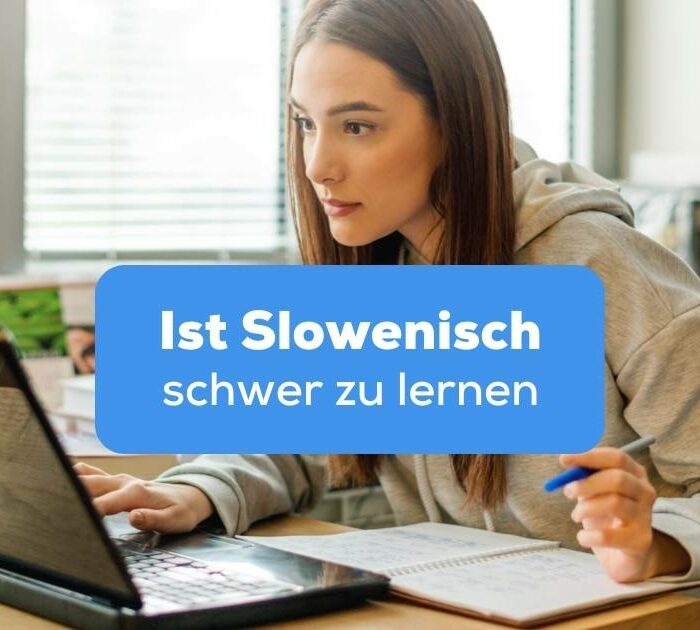 Frau lernt am Schreibtisch mit einem Laptop und fragt sich Ist Slowenisch schwer zu lernen