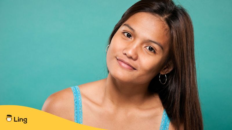 Grammar in Tagalog - Filipina girl