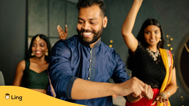 Where Is Telugu Spoken - people dancing