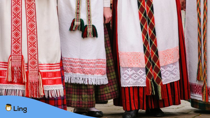 Lithuanian clothes customs and traditions in Lithuania