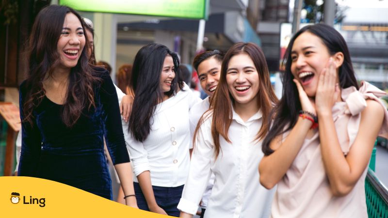 태국 친구 01 같이 어울리는 태국 여자 친구들
Thai Friends 01 Thai Girlfriends to hang out with