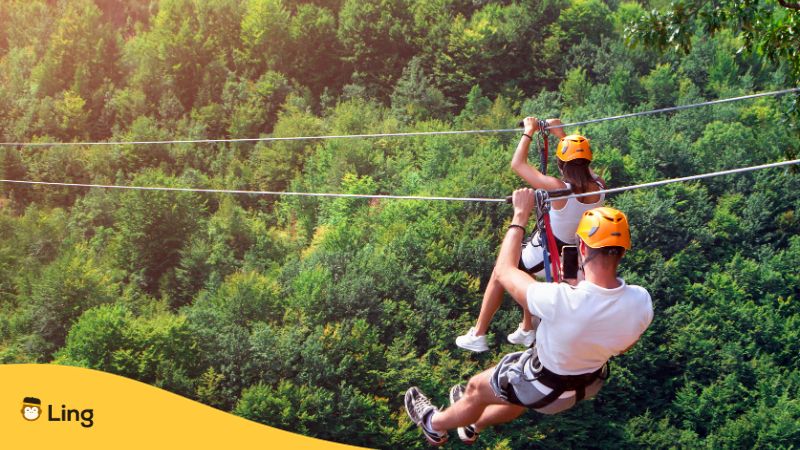 Chinese-Words-For-Adventure-Sports-ling-app-people-zip-lining