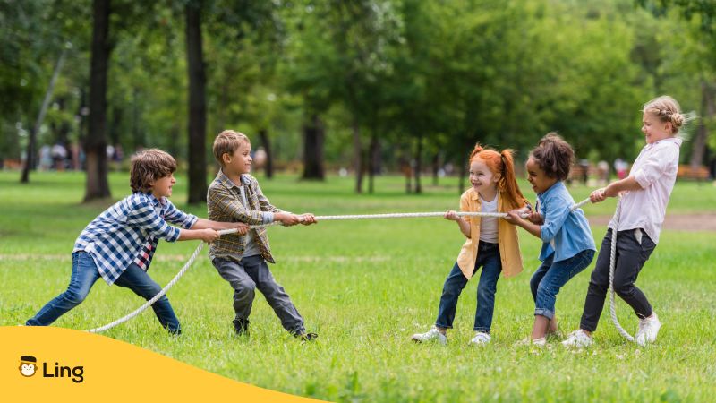 children playing tug of war