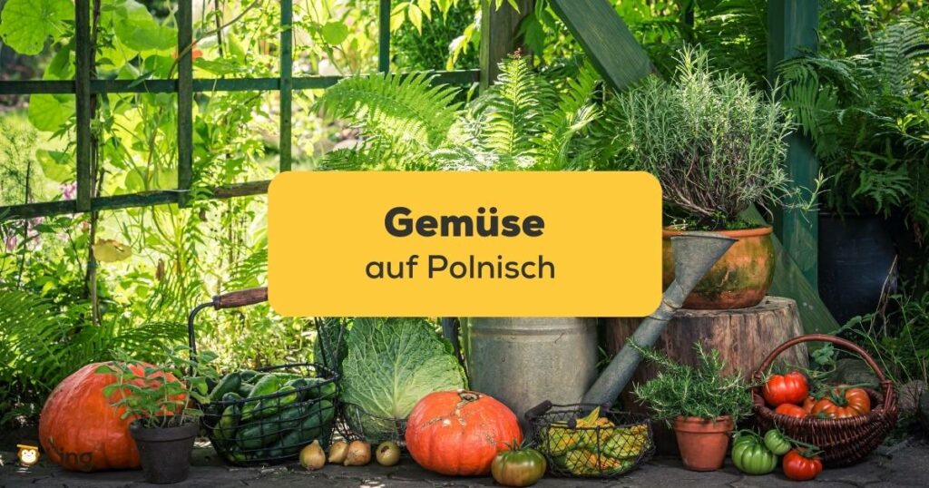 Verschiedene Gemüsesorten, die auf Gartenboden und vor Gießkanne liegen. Erfahre mit der Ling-App, was Gemüse auf Polnisch bedeutet.