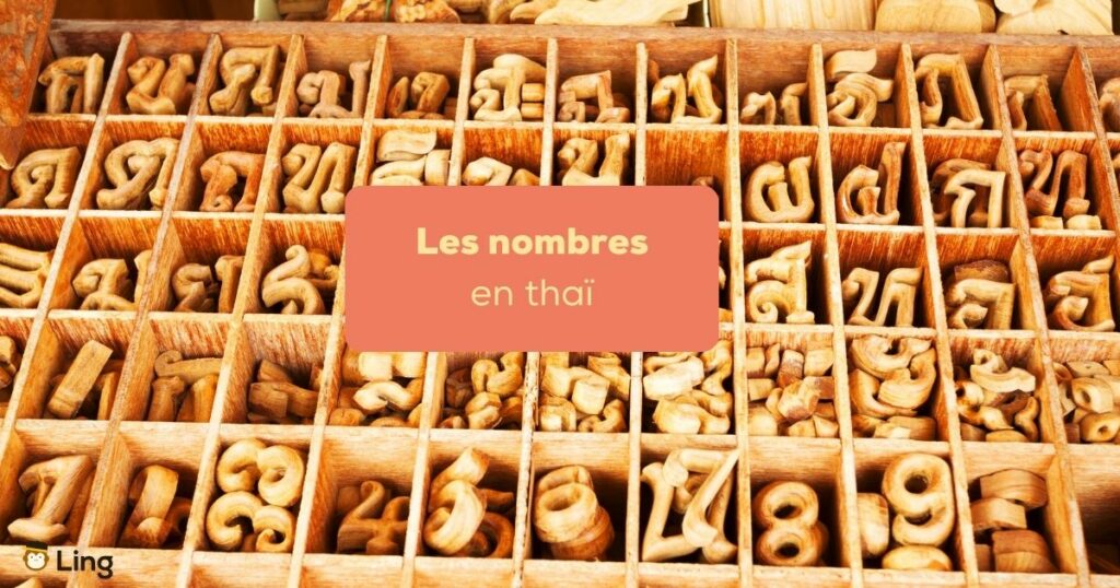 nombres en thaï lettres thaï et nombres thaï en bois dans des cases en bois