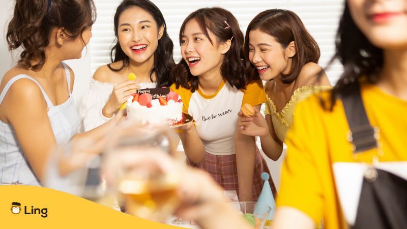 필리핀 생일 01 생일 축하하는 여성들
Philippines Birthday 01 Women celebrating birthdays
