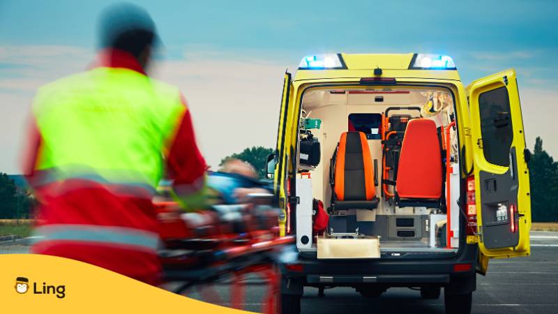 Medizinischer Notdienst/Krankenwagen. 
Erfahre wichtige Malayalam Phrasen für Notfälle für deine Reise mit der Ling-App.
