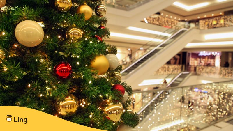 Grand Mall Display Of Best Christmas Trees In Manila