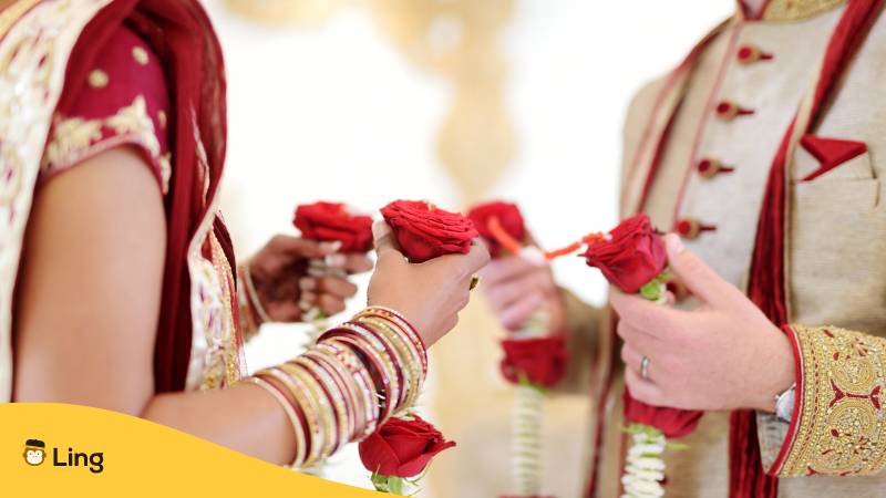 Erstaunliche Indische-Hochzeitszeremonie. Lerne mehr über Malayalam Heirat mit der Ling-App.