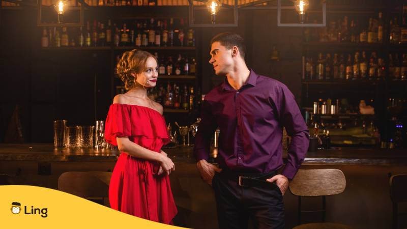 Bekanntschaft in Bar, Frau flirtet mit Mann in Bulgarien. Lerne Flirten auf Bulgarisch und die 7 besten romantischen Phrasen für Anfänger mit der Ling-App.
