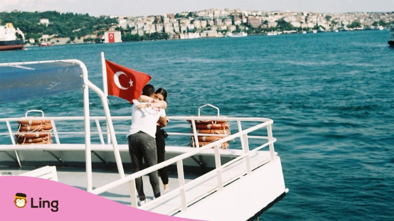 Bosphorus-Valentine's Day In Turkey-Ling