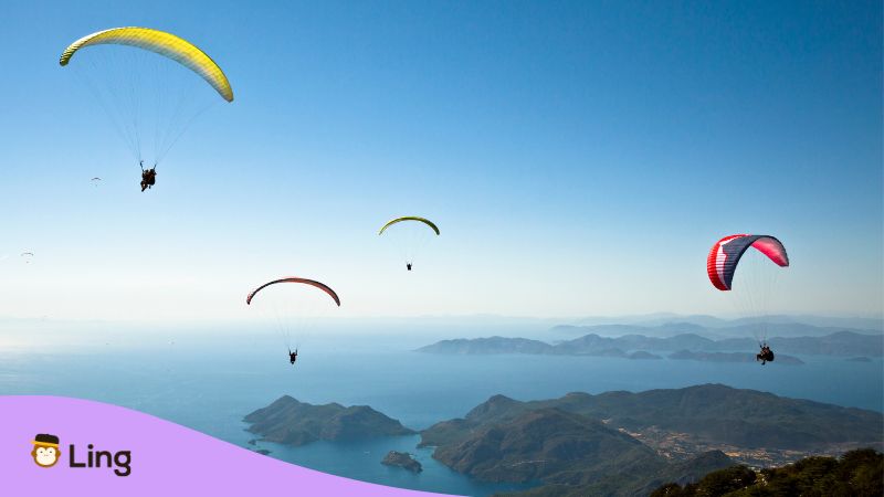 Parachute above Ölüdeniz-Tips For Traveling In Turkey-Ling