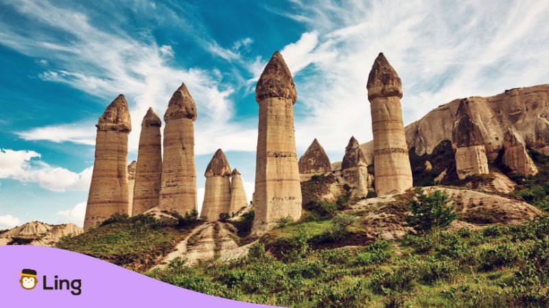 Red Valley-Hiking Trails In Cappadocia-Ling