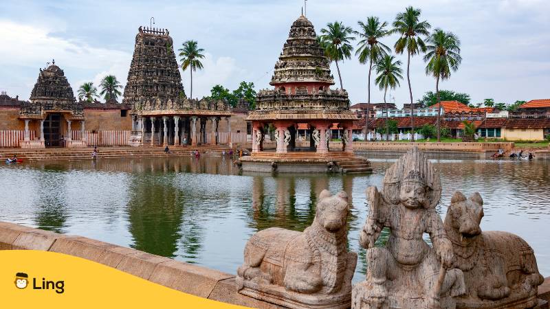 Karaikkudi - Tamil Nadu - Indien. Entdecke Tamil Mythen und Volksmärchen mit unserem faszinierenden Leitfaden über mythische Traditionen und das spirituelle Erbe von Tamil. 