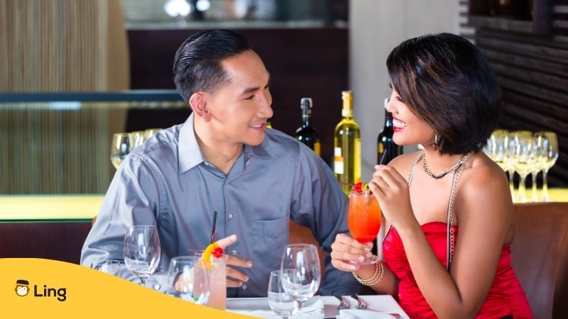 Romantic date during the Qixi Festival Traditions