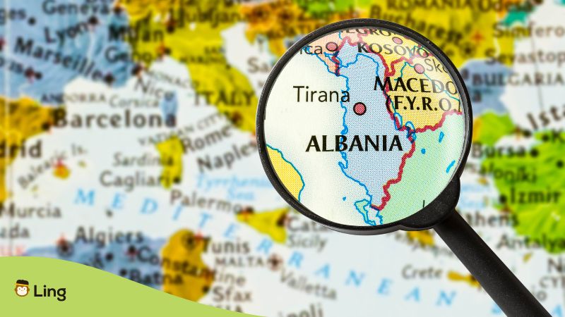 Informazioni utili sulla lingua albanese - mappa geografica dell'albania