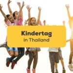 Happy Kids springen voll Freude am Kindertag in Thailand in die Luft. Erfahre alles über den Kindertag in Thailand mit der Ling-App!