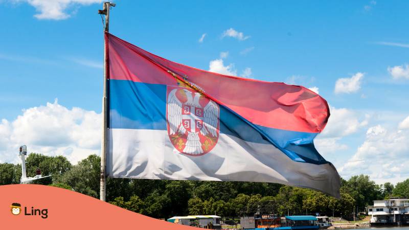 Serbische Flagge. Serbischer Kalender enthüllt!