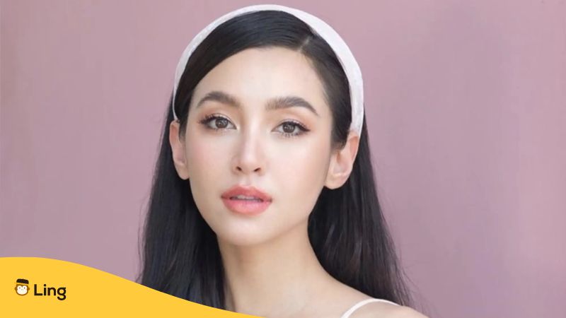 Bella Ranee. Entdecke 10 berühmte Thai Schauspielerinnen mit Ling!