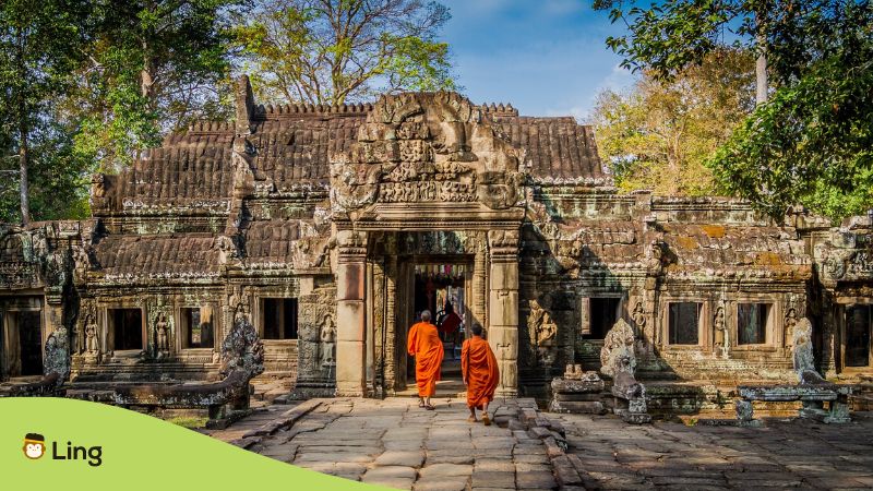 Vesak day in Cambodia temples Ling app