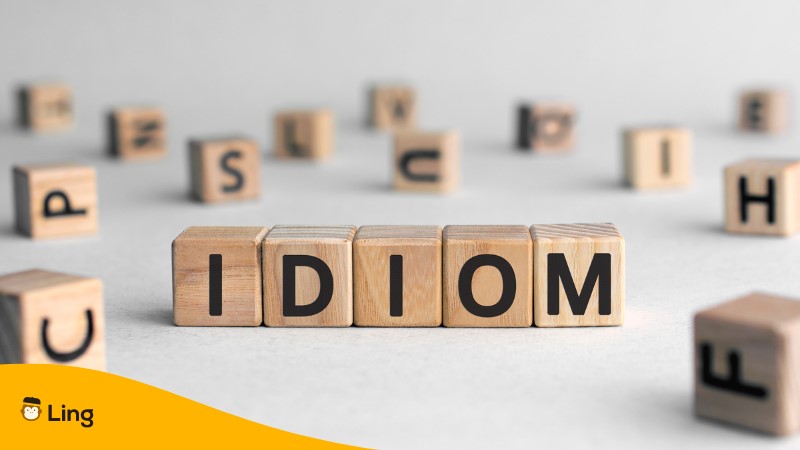 Wooden blocks spelling the word idiom