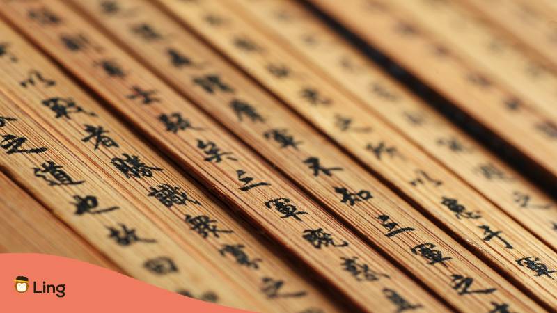 Altes Chinesisches Holzbuch