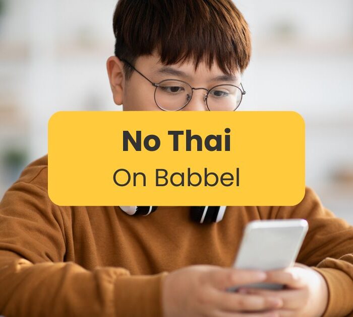 No Thai on Babbel - boy using a smartphone