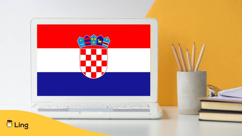 Laptop Mit Kroatischer Flagge Auf Display