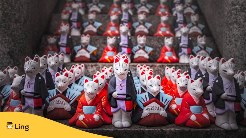 Kleine Fuchsstatuen Am Fushimi Inari Taisha Schrein