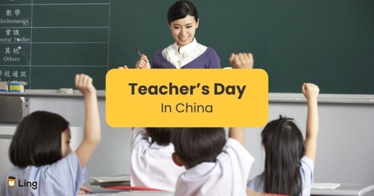 A Teacher Teaching Young Students - Teacher'S Day In China